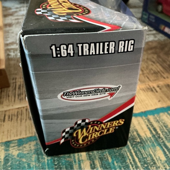 WINNERS CIRCLE Rusty Wallace Diecast Collector Trailer Rig Truck 2005 NASCAR NEW - Picture 4 of 4